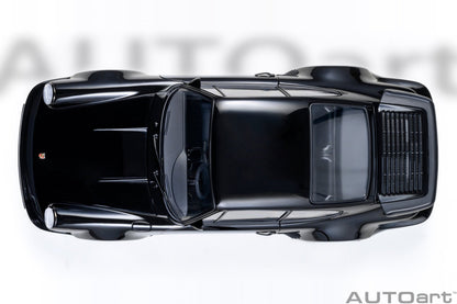 AutoArt Porsche 911 930 Turbo Wangan Midnight Blackbird 1:18 Modell