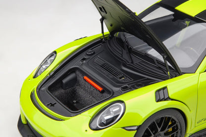 AutoArt Porsche 911 (991.2) GT2 RS Weissach Package - Acid Green 1:18 Modell - Artexio