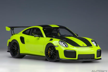 AutoArt Porsche 911 (991.2) GT2 RS Weissach Package - Acid Green 1:18 Modell