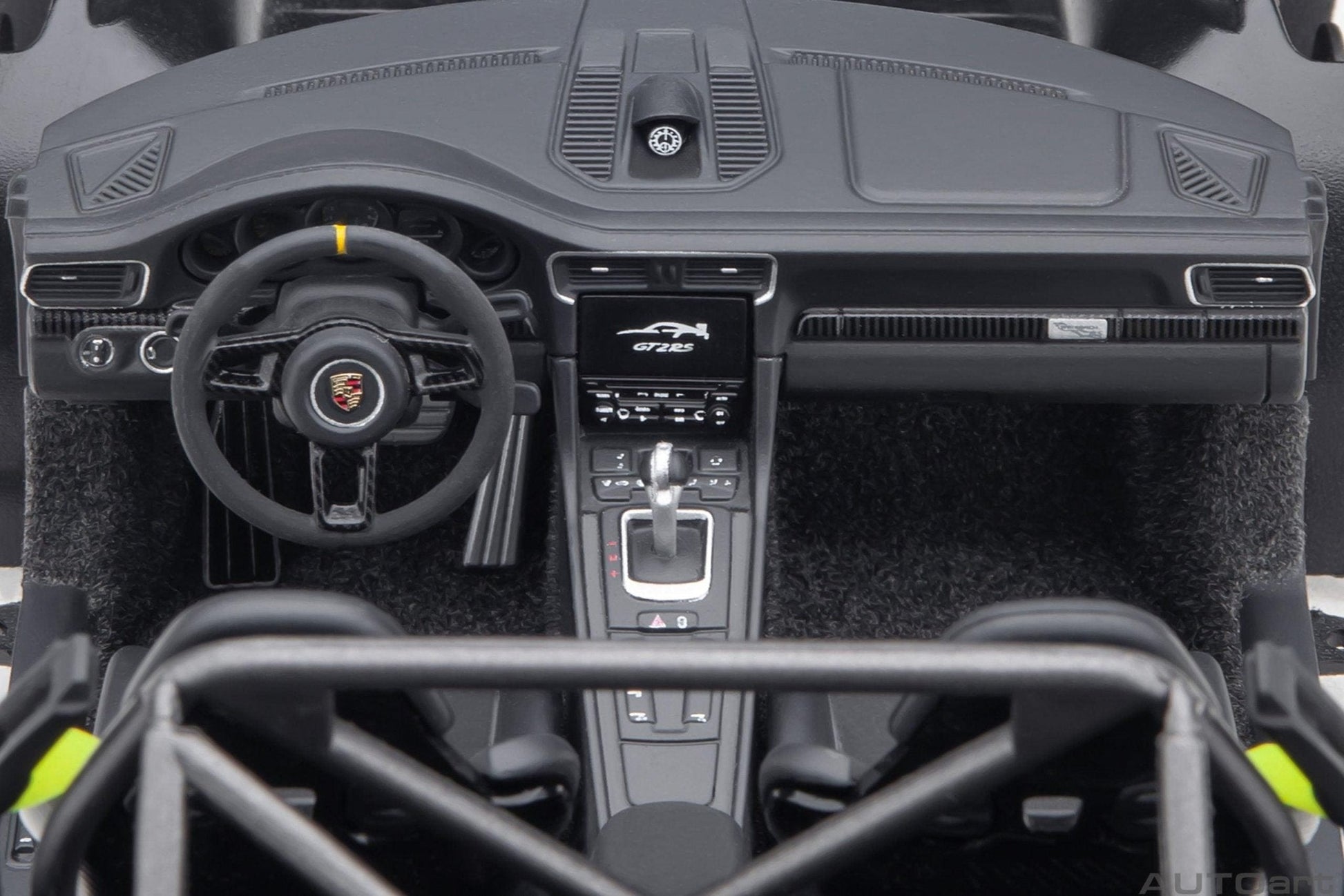 AutoArt Porsche 911 (991.2) GT2 RS Weissach Package - Acid Green 1:18 Modell