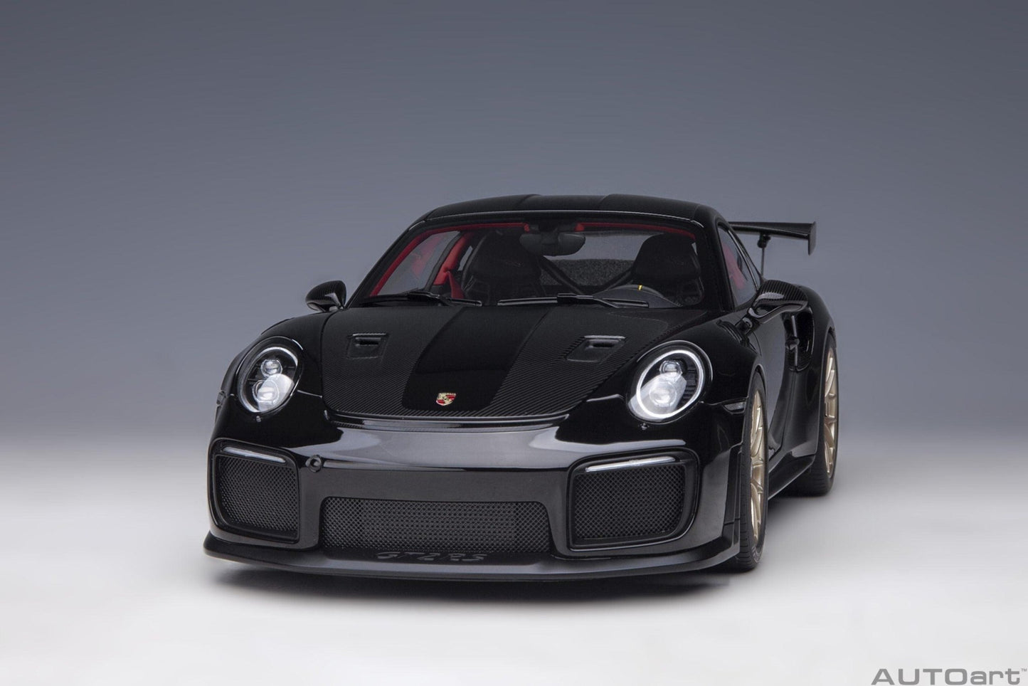 AutoArt Porsche 911 (991.2) GT2 RS Weissach Package - Black 1:18 Modell - Artexio