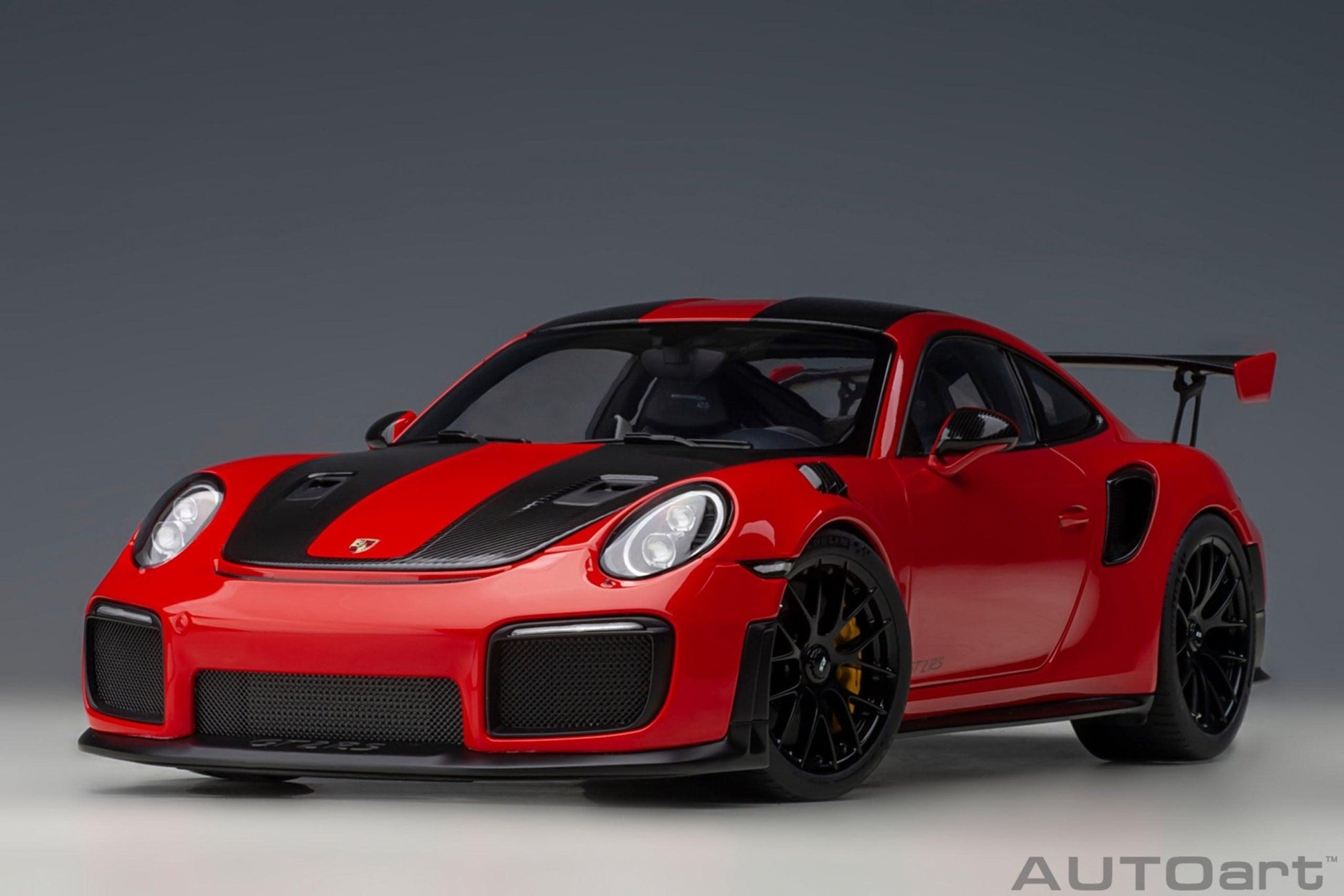 AutoArt Porsche 911 (991.2) GT2 RS Weissach Package - Guards Red 1:18 Modell - Artexio