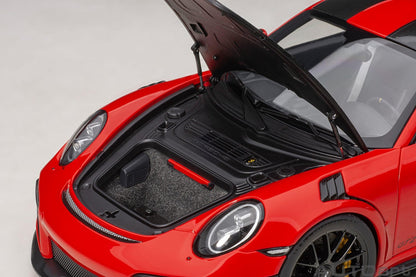 AutoArt Porsche 911 (991.2) GT2 RS Weissach Package - Guards Red 1:18 Modell - Artexio