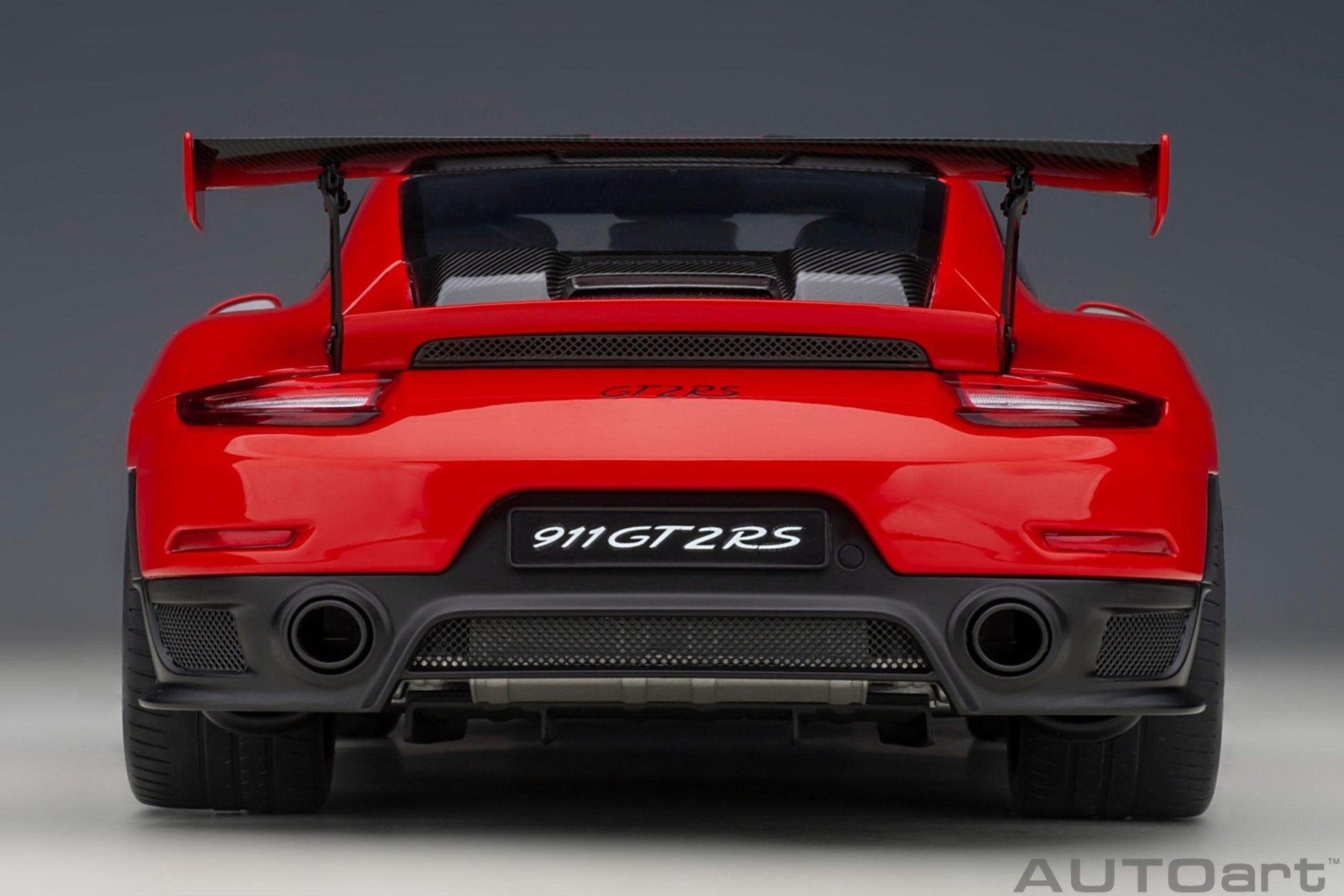 AutoArt Porsche 911 (991.2) GT2 RS Weissach Package - Guards Red 1:18 Modell