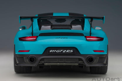 AutoArt Porsche 911 (991.2) GT2 RS Weissach Package - Miami Blue 1:18 Modell - Artexio