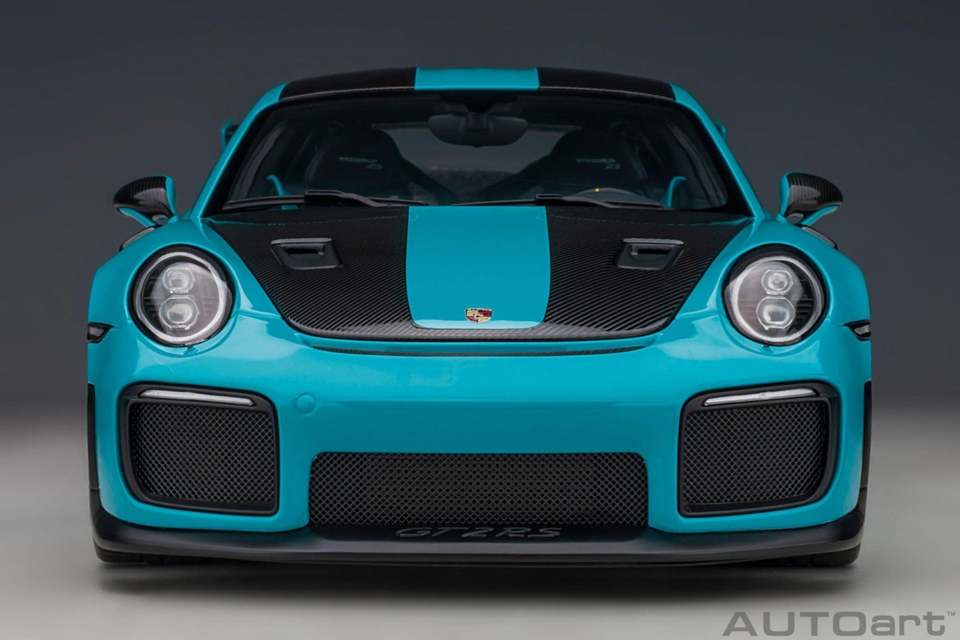 AutoArt Porsche 911 (991.2) GT2 RS Weissach Package - Miami Blue 1:18 Modell - Artexio