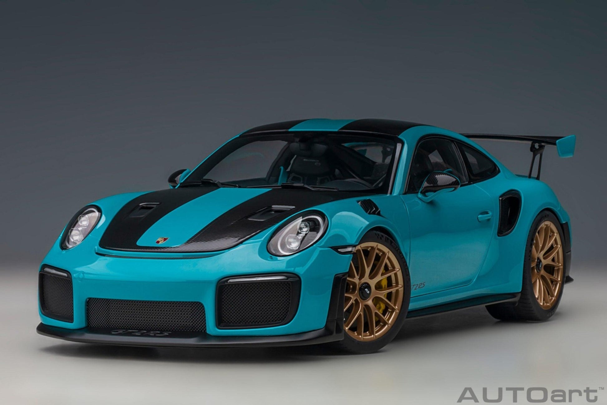 AutoArt Porsche 911 (991.2) GT2 RS Weissach Package - Miami Blue 1:18 Modell - Artexio