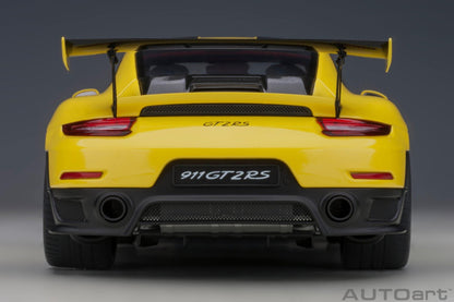 AutoArt Porsche 911 (991.2) GT2 RS Weissach Package - Racing Yellow 1:18 Modell - Artexio