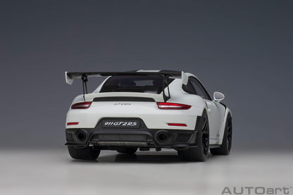 AutoArt Porsche 911 (991.2) GT2 RS Weissach Package - White 1:18 Modell - Artexio