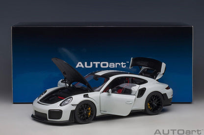 AutoArt Porsche 911 (991.2) GT2 RS Weissach Package - White 1:18 Modell