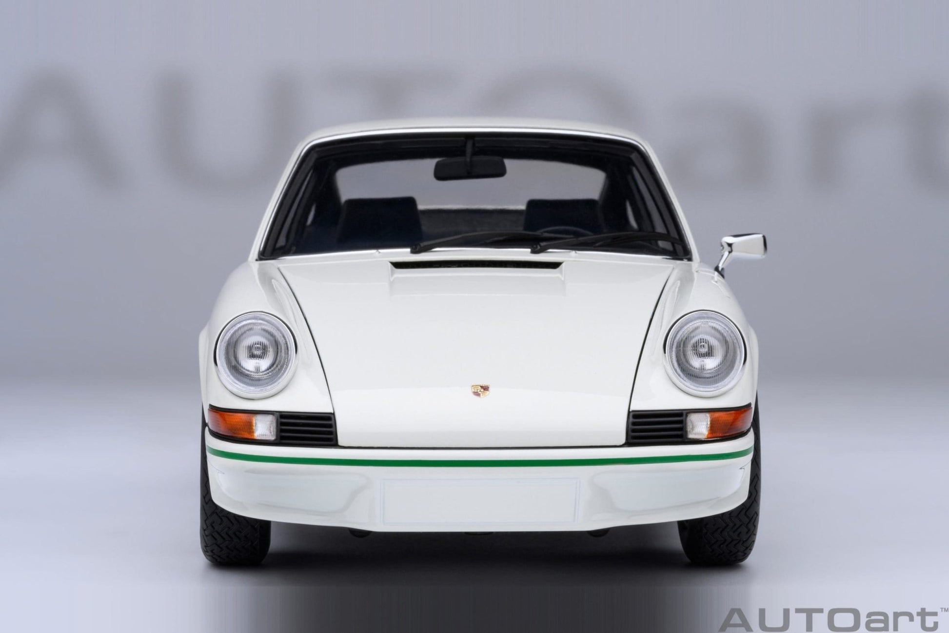 AutoArt Porsche 911 Carrera 2.7 RS Grand Prix White with Green stripes 1:18 Modell