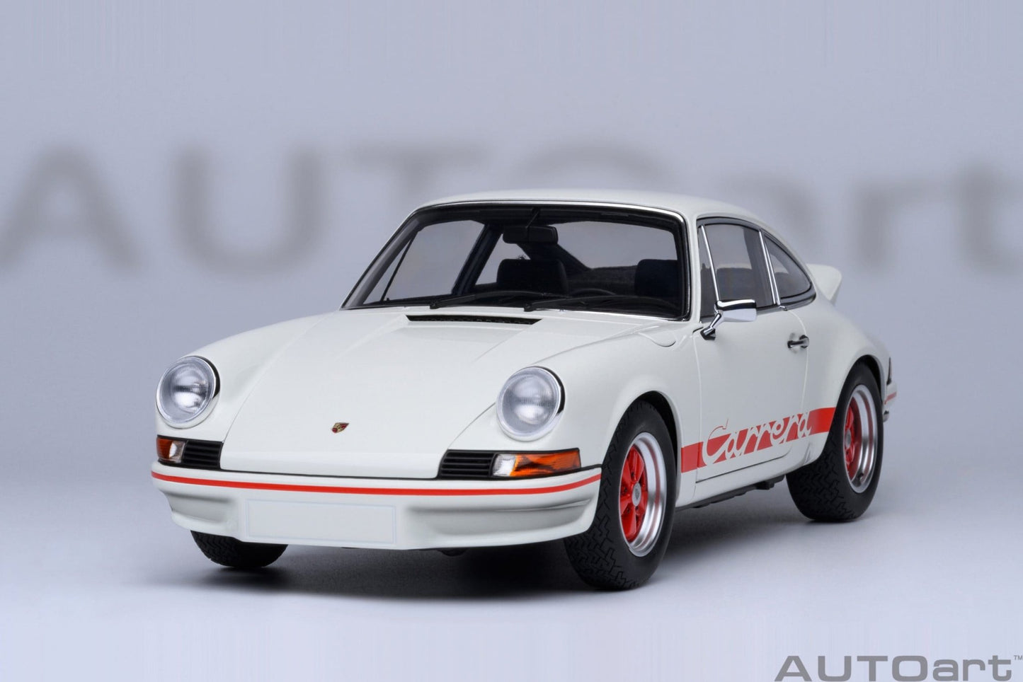 AutoArt Porsche 911 Carrera 2.7 RS Grand Prix White with Red stripes 1:18 Modell