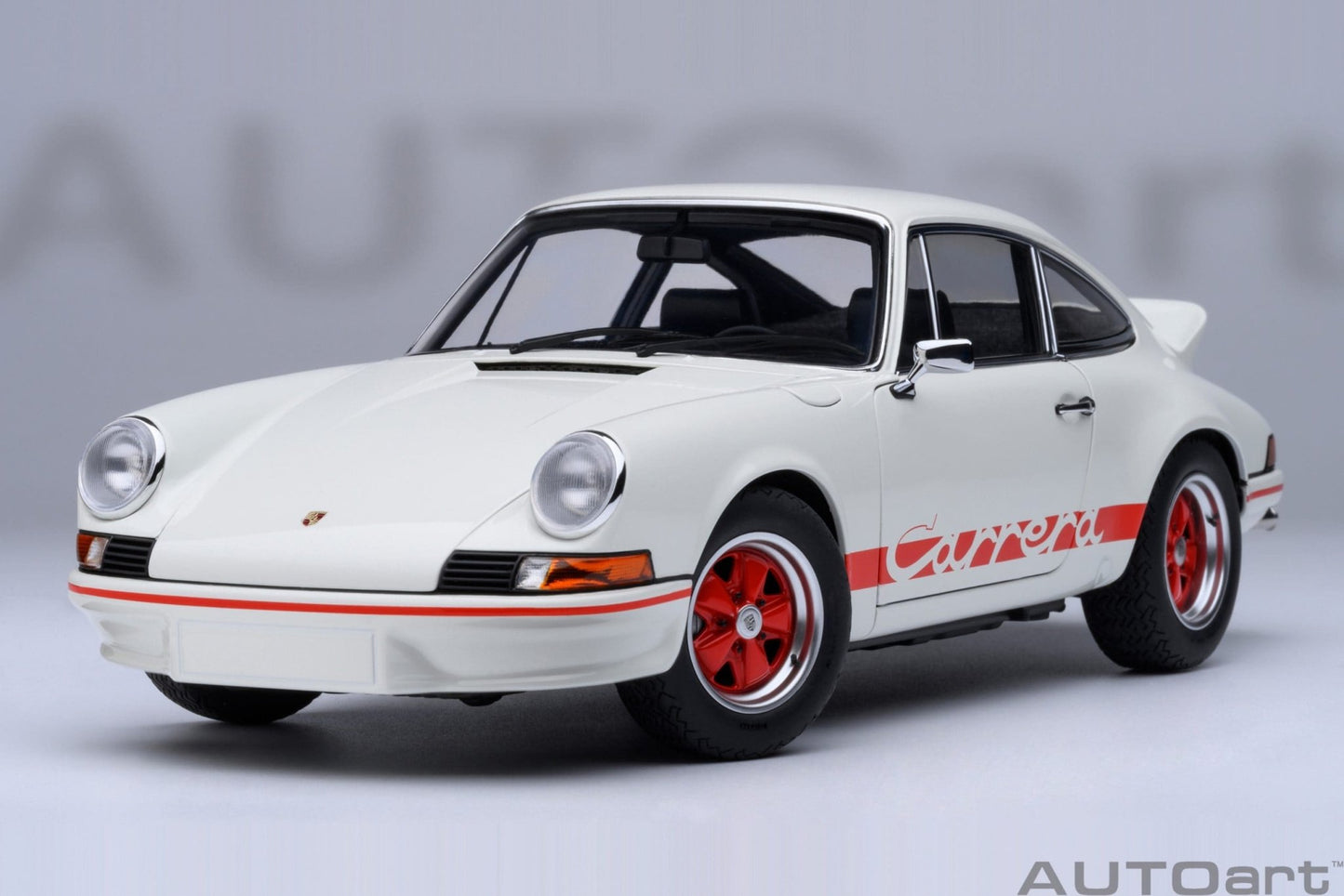 AutoArt Porsche 911 Carrera 2.7 RS Grand Prix White with Red stripes 1:18 Modell