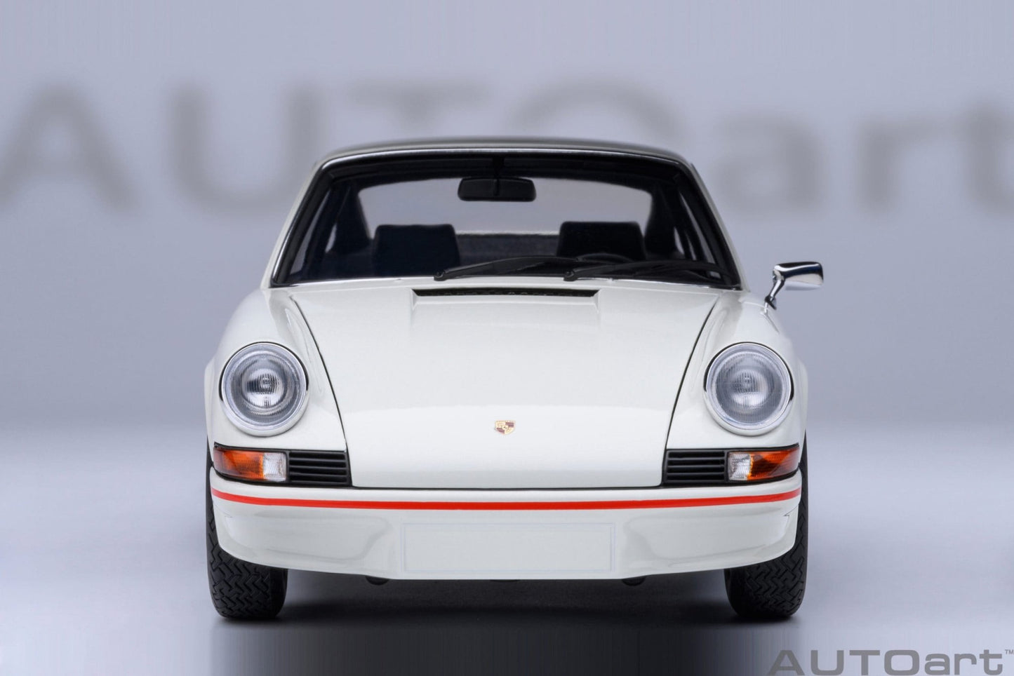 AutoArt Porsche 911 Carrera 2.7 RS Grand Prix White with Red stripes 1:18 Modell