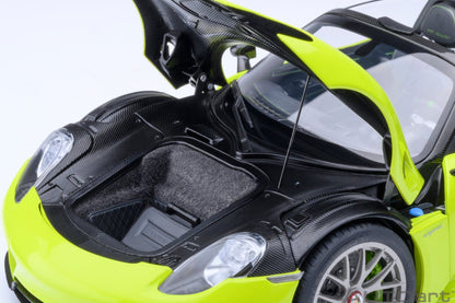 AutoArt Porsche 918 Spyder Weissach Package (Acid Green) 1:18 Modell