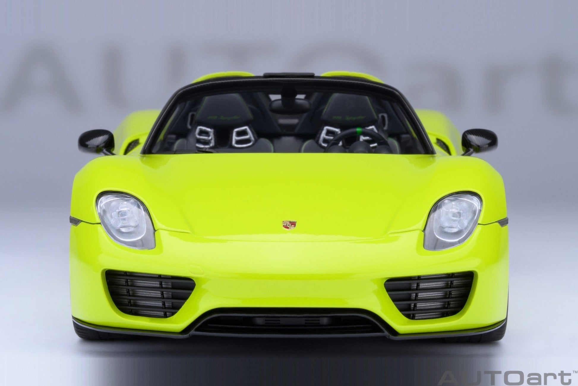 AutoArt Porsche 918 Spyder Weissach Package (Acid Green) 1:18 Modell