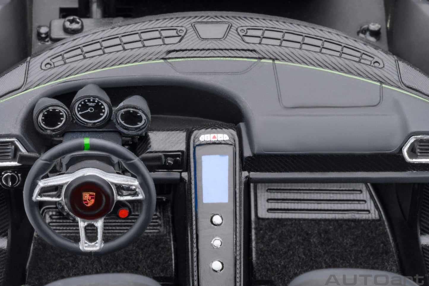 AutoArt Porsche 918 Spyder Weissach Package (Acid Green) 1:18 Modell