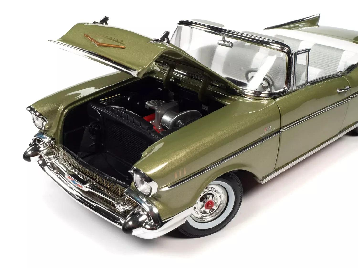 Autoworld Chevrolet Bel Air Convertible 1957 - Laurel Green 1:18 Modell - Artexio