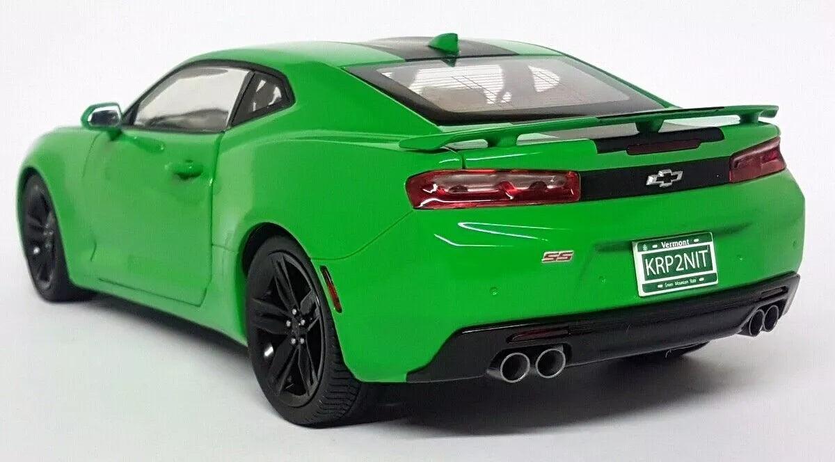 Autoworld Chevrolet Camaro SS 1LE (Nickey) 2017 - Krypton Green 1:18 Modell