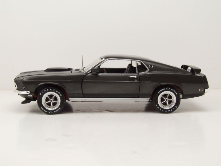 Autoworld Ford Mustang 1969 John Wick 1:18 Modell