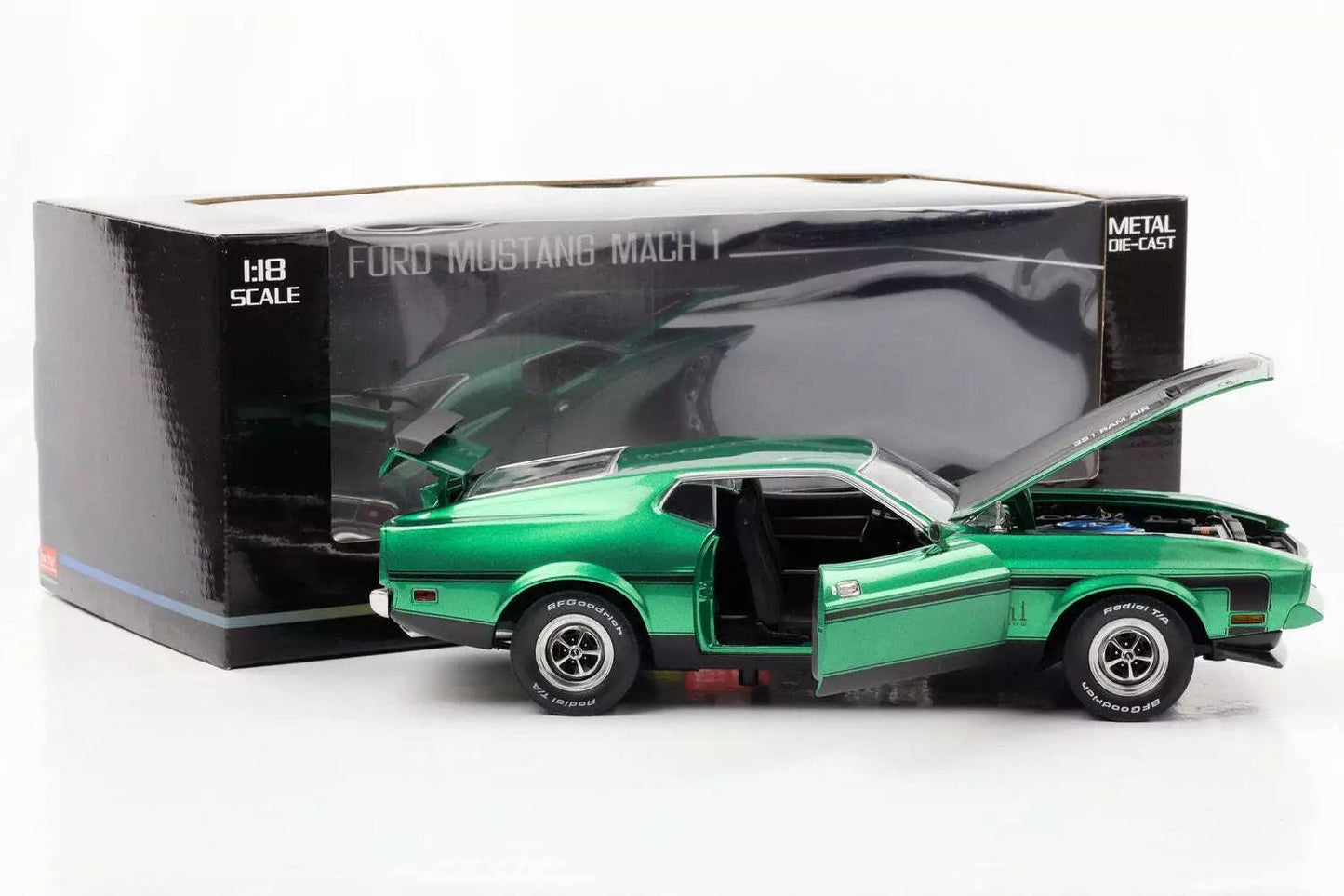 Autoworld Ford Mustang Mach 1 1971 - Grabber Green 1:18 Modell - Artexio