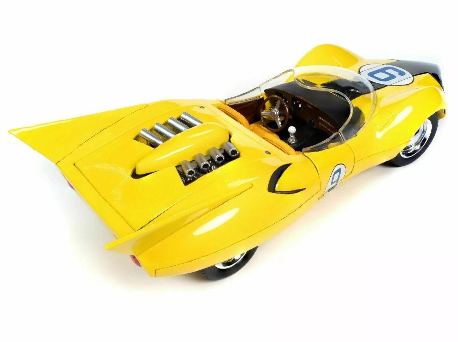 Autoworld Speed Racer Shooting Star w/Racer X 1:18 Modell - Artexio