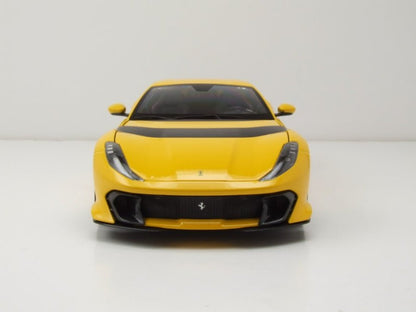 Bburago Ferrari 812 Competition 2021 Yellow 1:18 Modell