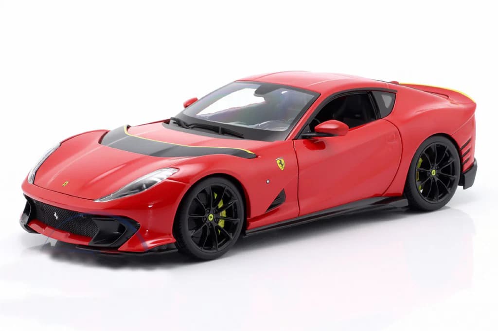 Bburago Ferrari 812 Competizione 2021 red 1:18 Modell