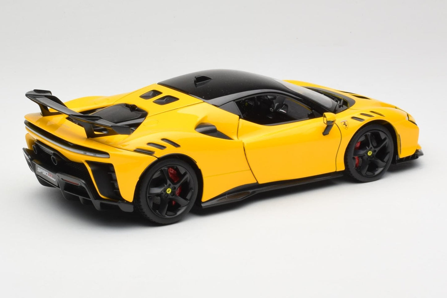 Bburago Ferrari SF90 XX Stradale 2024 yellow 1:18 Modell