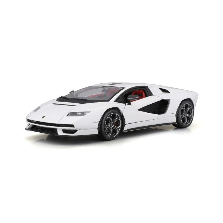 Bburago Lamborghini Countach LPI 800-4 - White 1:24 Modell