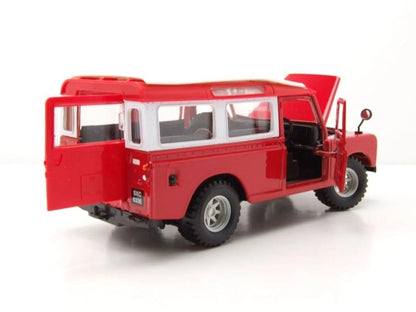 Bburago Land Rover 110 - Red 1:24 Modell - Artexio