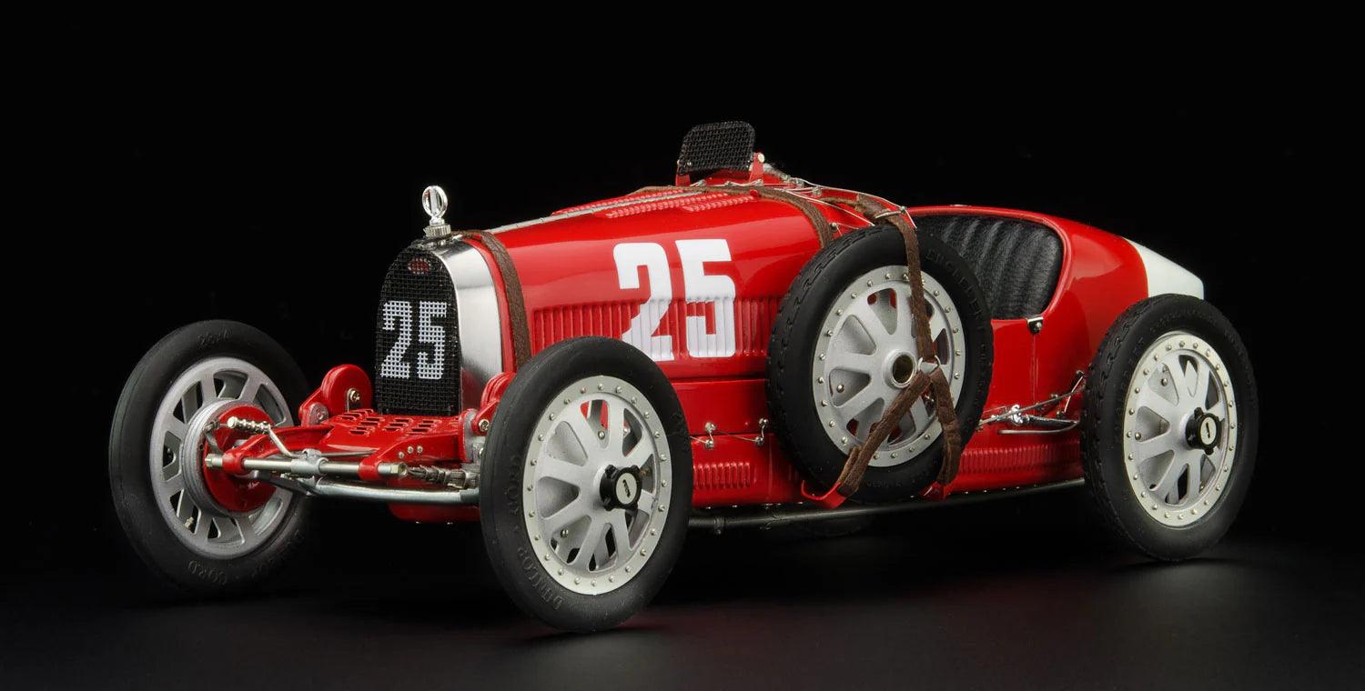 CMC Modelcars Bugatti Type 35 - Portugal 1:18 Modell