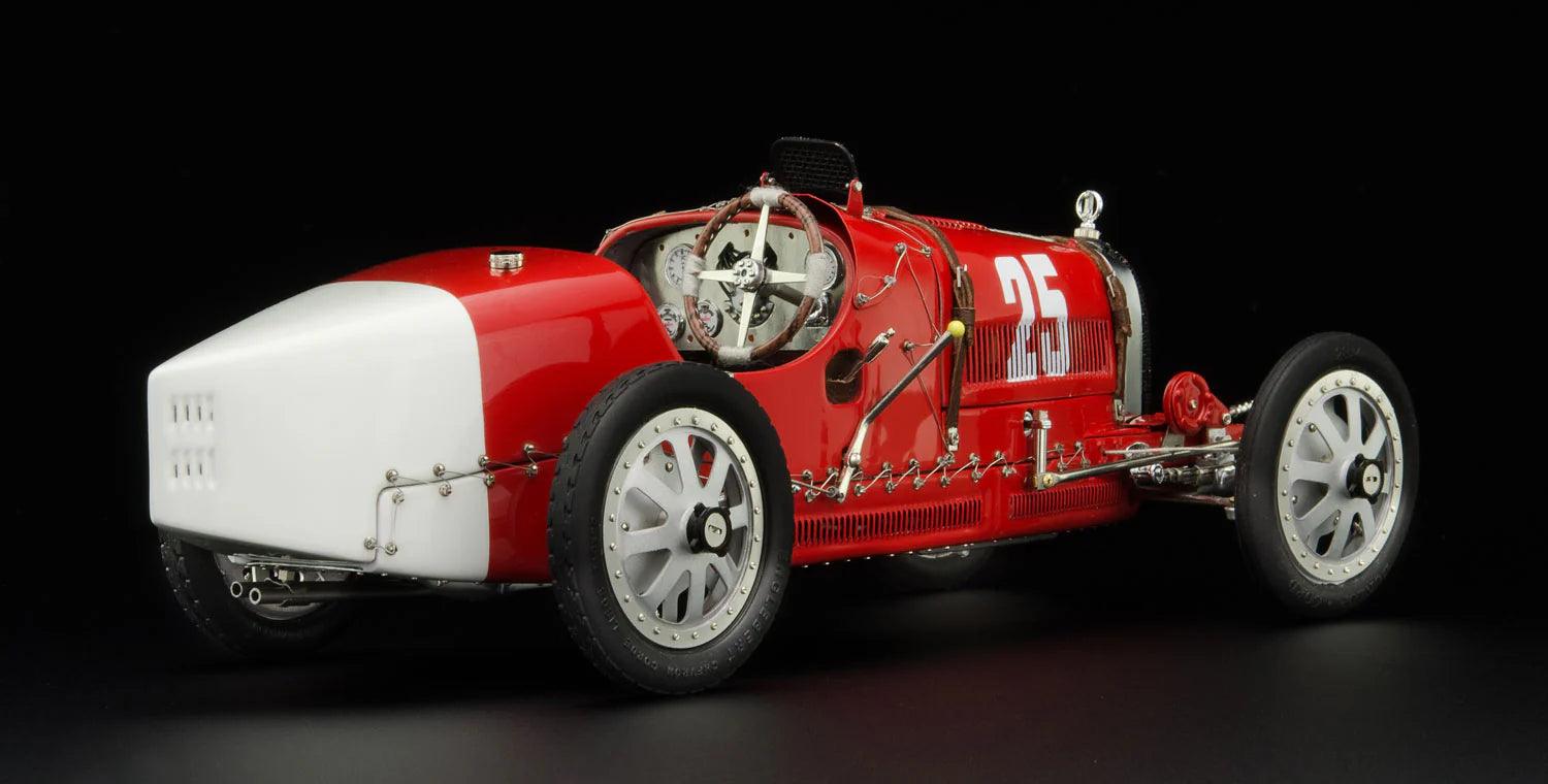 CMC Modelcars Bugatti Type 35 - Portugal 1:18 Modell