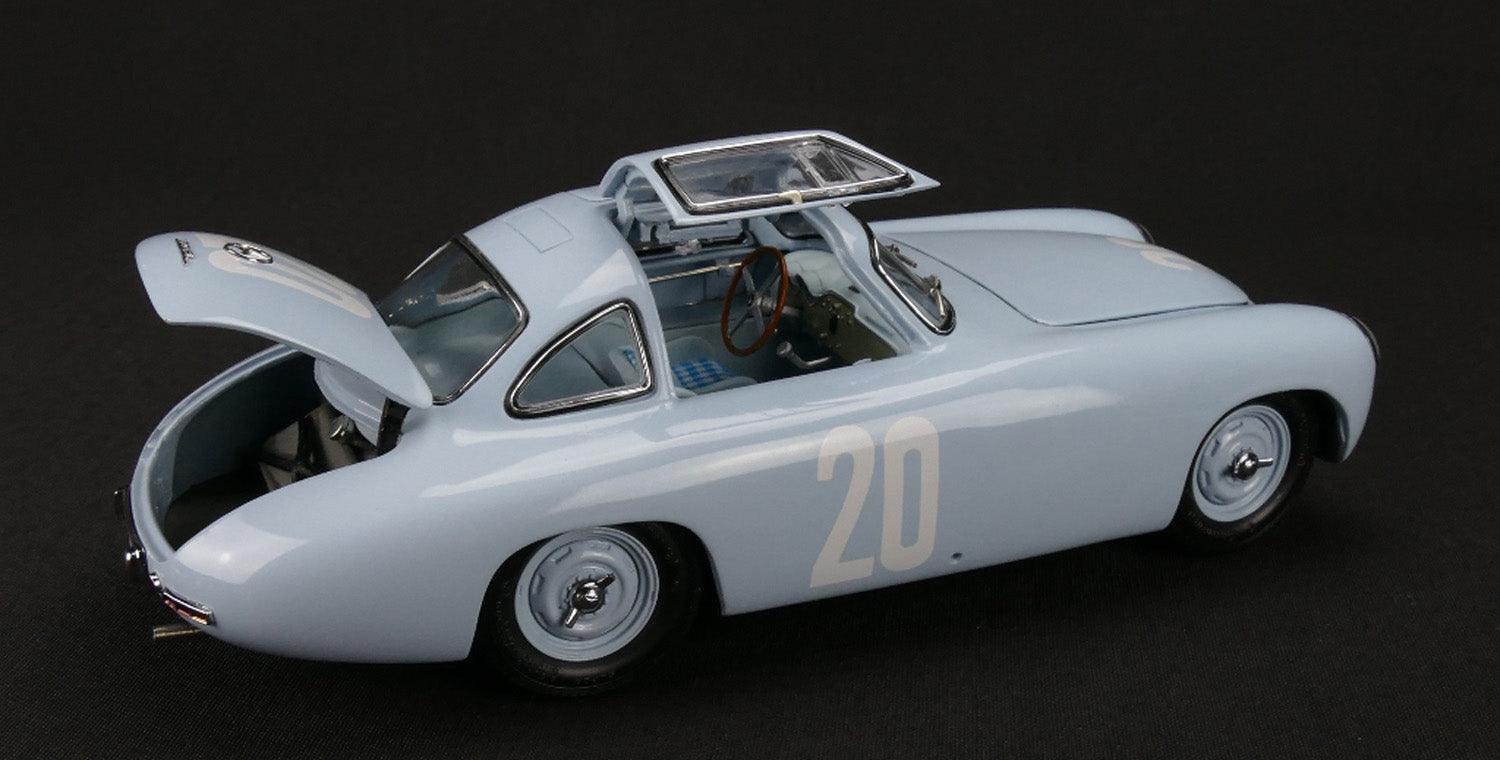 CMC Modelcars Mercedes - Benz 300 SL GP Bern, 1952 #20 - blau - H. Lang 1:18 - Artexio