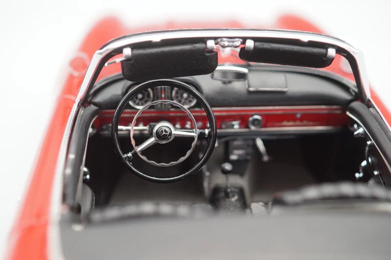 CMC Modelcars Mercedes - Benz 300 SL W198 Roadster Red 1:18 Modell