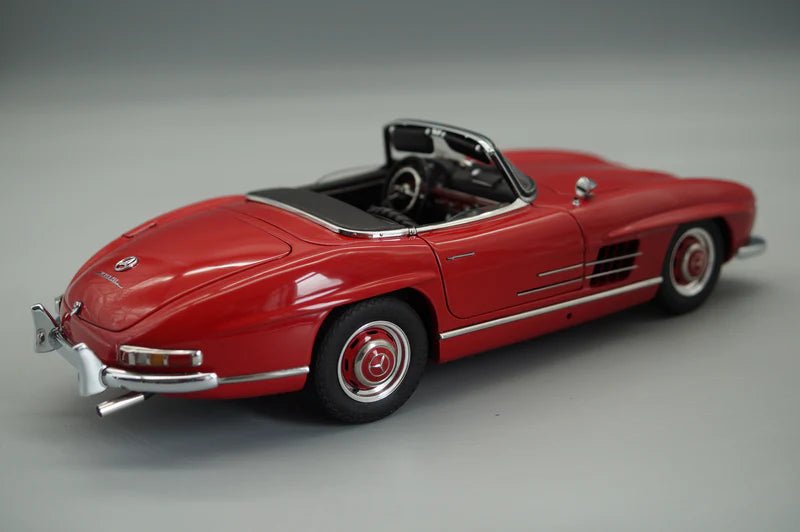 CMC Modelcars Mercedes - Benz 300 SL W198 Roadster Red 1:18 Modell