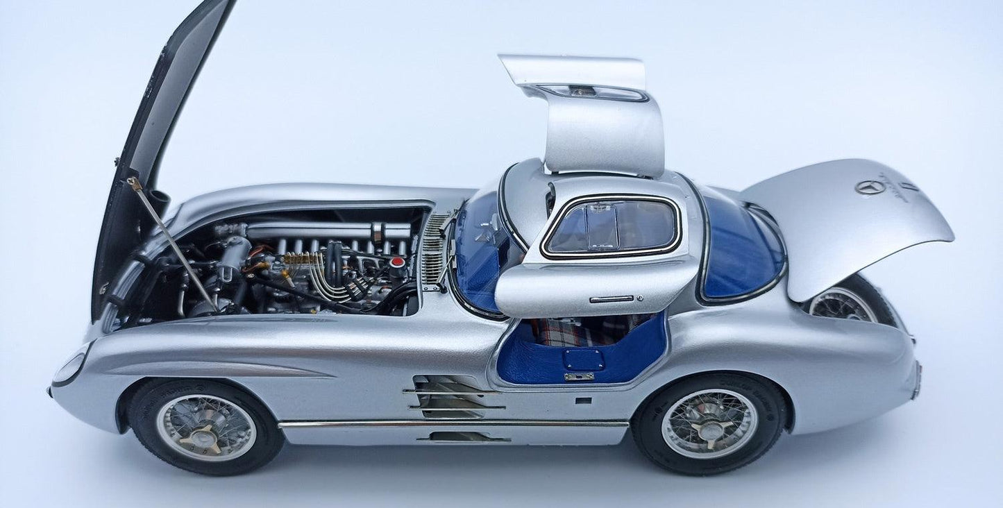 CMC Modelcars Mercedes - Benz 300 SLR Coupe 1955 Silber 1:18 Modell - Artexio