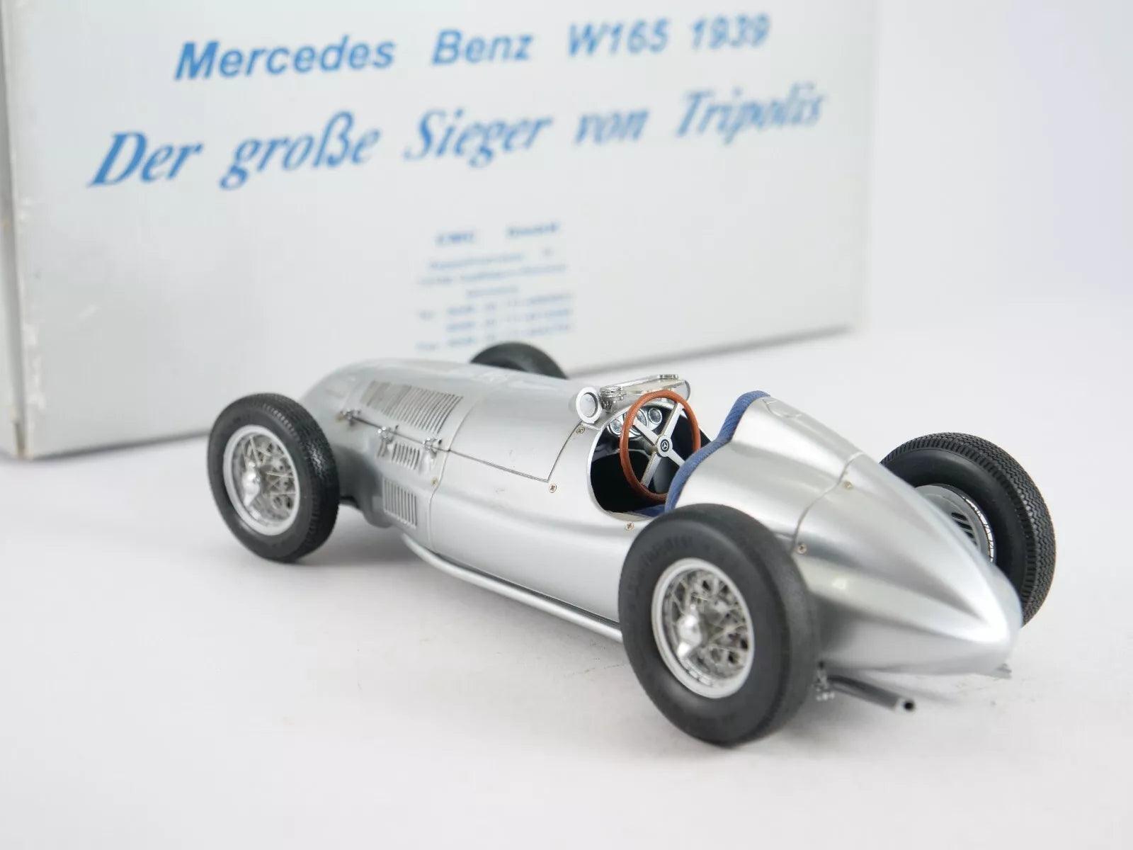 CMC Modelcars Mercedes - Benz W165 1939 1:18 Modell - Artexio