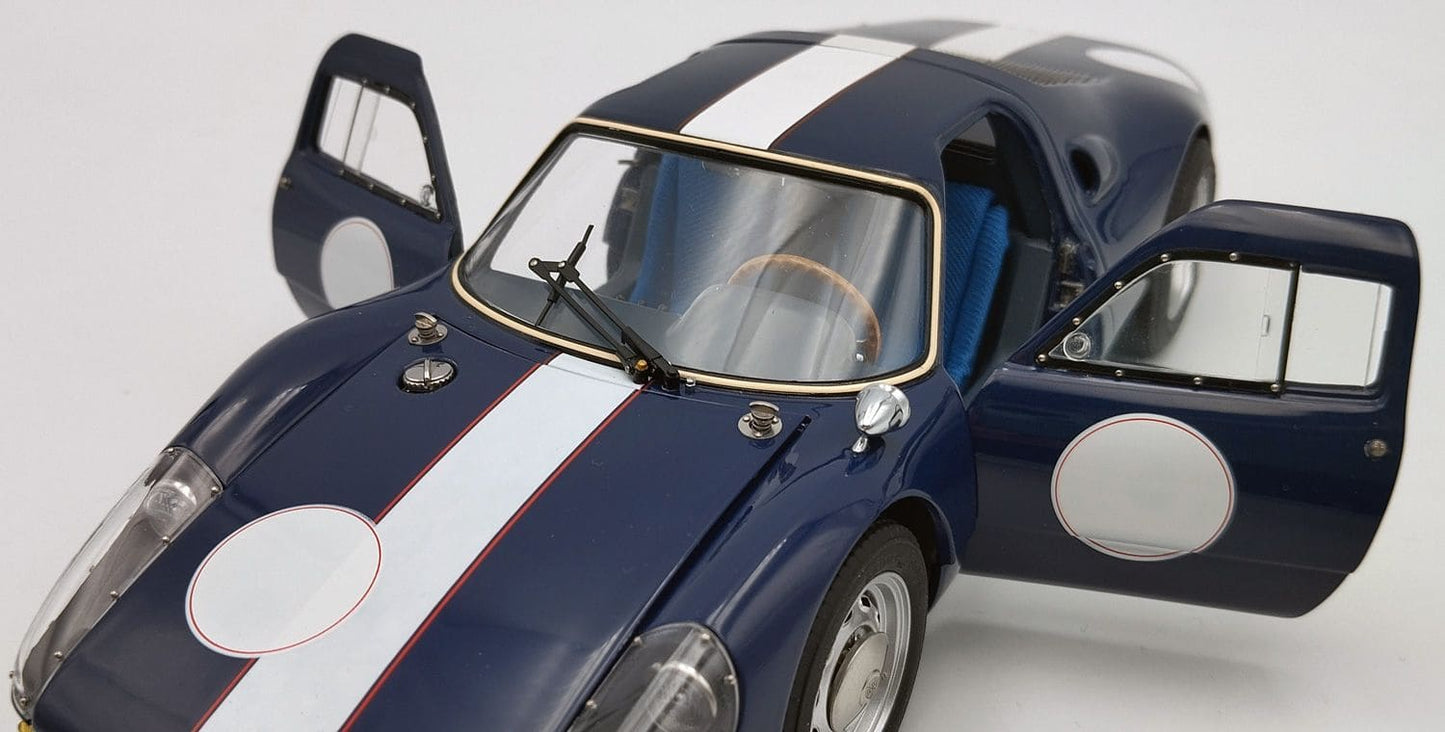 CMC Modelcars Porsche 904 Carrera GTS, Bonhams Scottsdale Auktion 2017 1:18 Modell