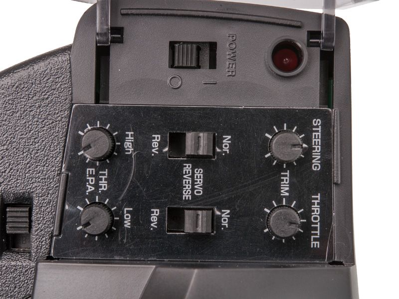 Futaba 3PRKA Sender FHSS 3-Kanal  Combo (2.4GHz / R203GF)_Artexio