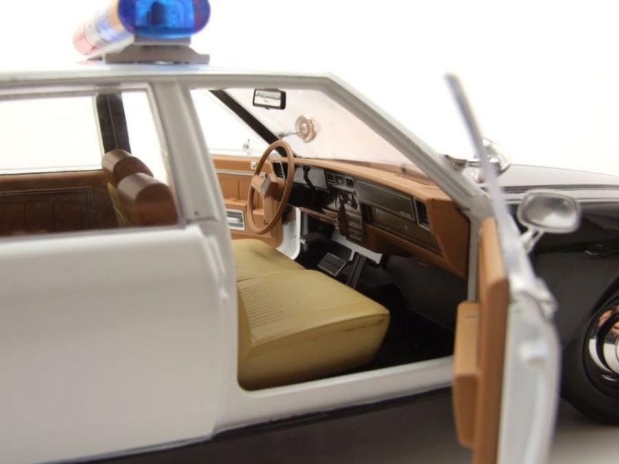 Greenlight Terminator 2: Judgment Day (1991) - 1987 Chevrolet Caprice Metropolitan Police with T 1:18 Modell - Artexio