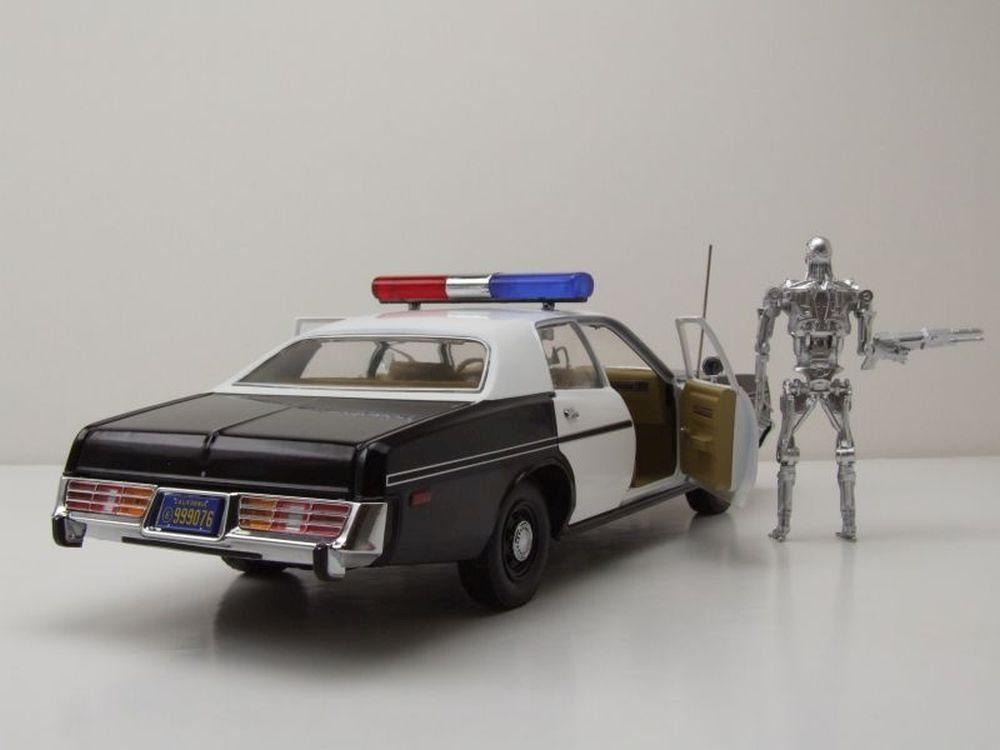 Greenlight The Terminator (1984) - 1977 Dodge Monaco Metropolitan Police with T - Endoskeleton Figure 1:18 Modell - Artexio