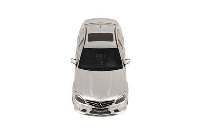 GT Spirit Mercedes - Benz C63 AMG (W204) 2007 Silver 1:18 Modell - Artexio