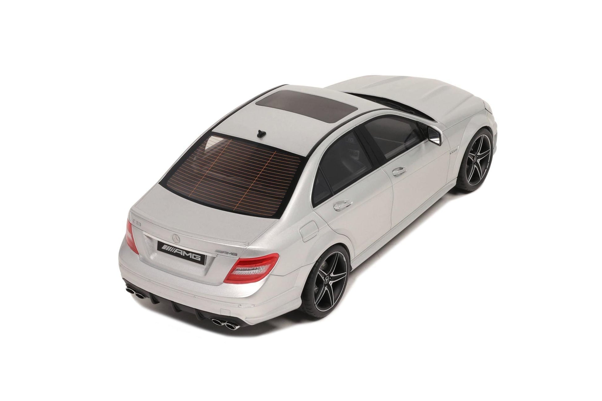 GT Spirit Mercedes - Benz C63 AMG (W204) 2007 Silver 1:18 Modell - Artexio