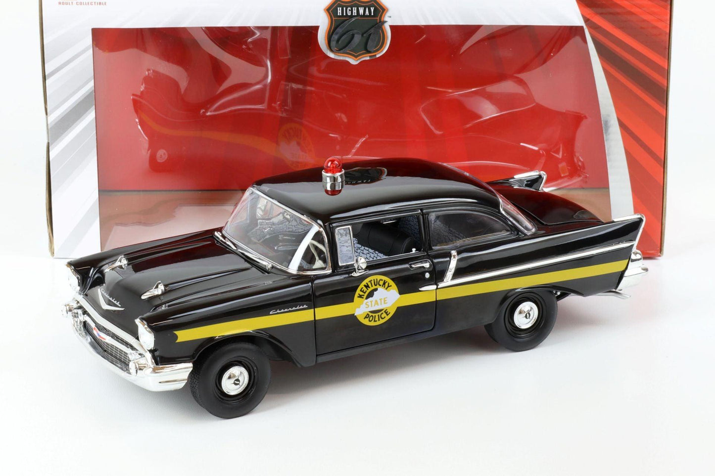 Highway61 Chevrolet 150 Sedan - Kentucky State Police 1957 1:18 Modell - Artexio