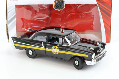 Highway61 Chevrolet 150 Sedan - Kentucky State Police 1957 1:18 Modell - Artexio