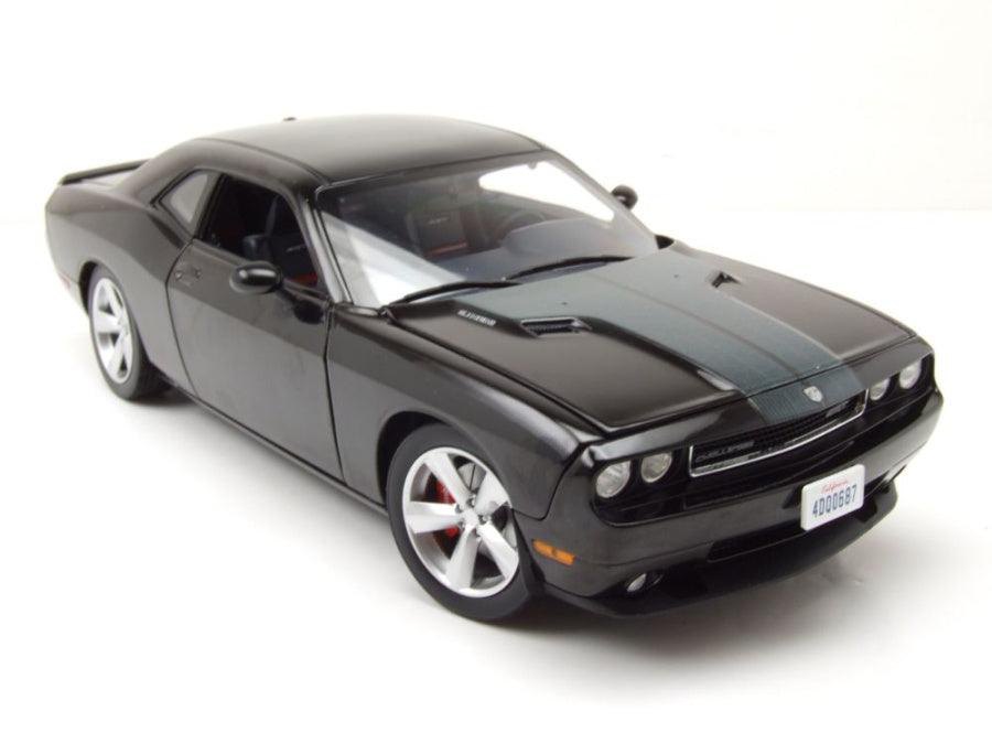 Highway61 NCIS: Los Angeles (2009 - Current TV Series) - 2009 Dodge Challenger SRT8 - Brilliant Black 1:18 Modell - Artexio