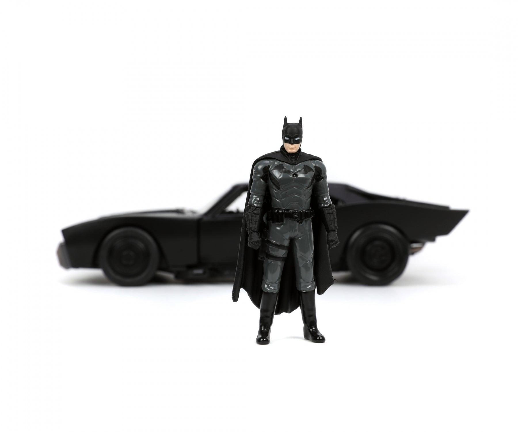 Jadatoys Batmobile The Batman 2022 with figure 1:24 Modell - Artexio