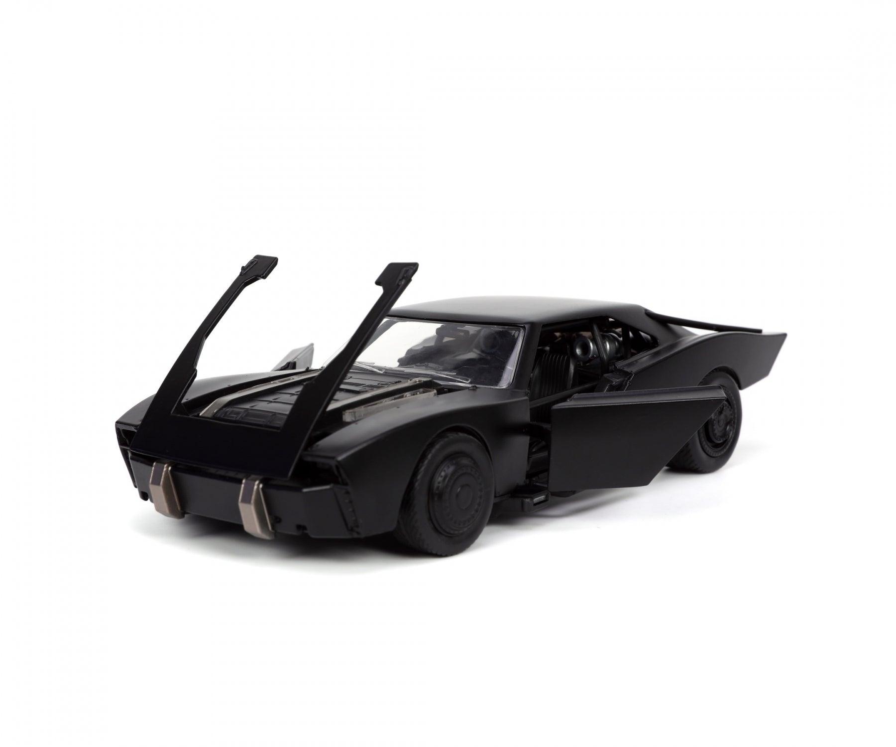 Jadatoys Batmobile The Batman 2022 with figure 1:24 Modell - Artexio