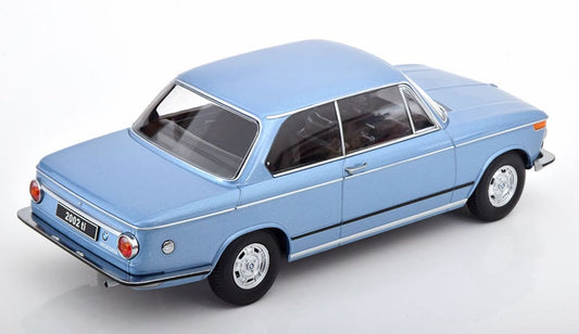 KK-Scale BMW 2002 ti 1.Serie 1971 light blue metallic 1:18 Modell